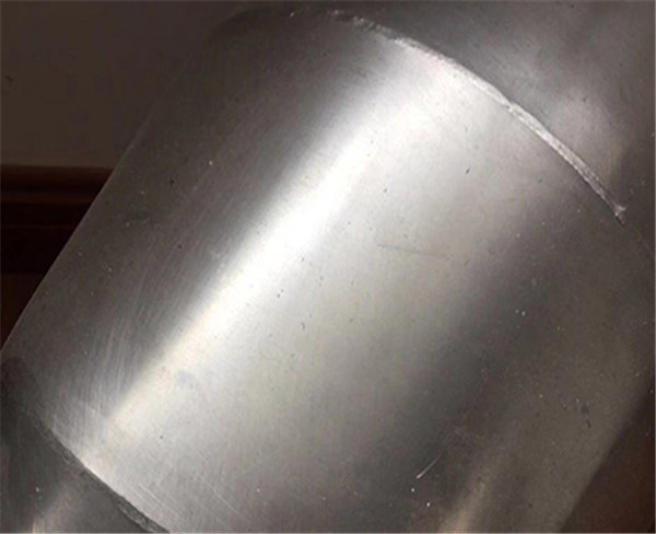 彎（wān）頭（tóu）